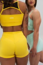 NEBBIA Шорты Ne High Waisted Shorts 5″ GYM HERO 582 желтый — изображение 5