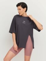 NEVERLATE Футболка прямого силуэта с разрезом спереди графит NW09.901.2 — изображение 2