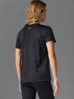 NEVERLATE Приталенная футболка черная NW09.1093.1 — изображение 4