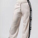 NEBBIA Брюки Straight Leg Sweatpants URBAN 490 CREAM