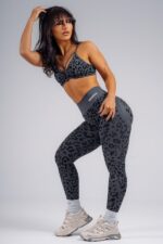 NEBBIA Лосины Push-Up Compression Leopard Leggings 849 PRIMAL черный — изображение 6