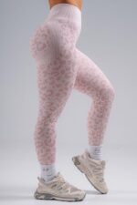 NEBBIA Лосины Push-Up Compression Leopard Leggings 849 PRIMAL розовый — изображение 3